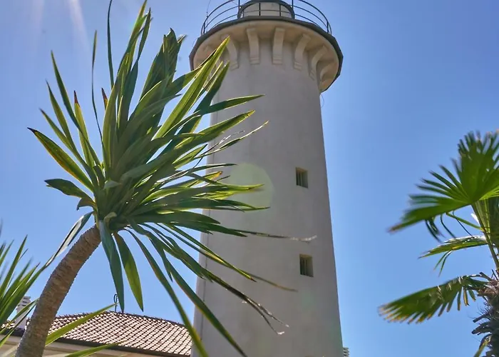 Charming Three Апартаменты *