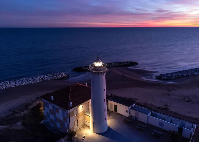 Charming Three Бибионе